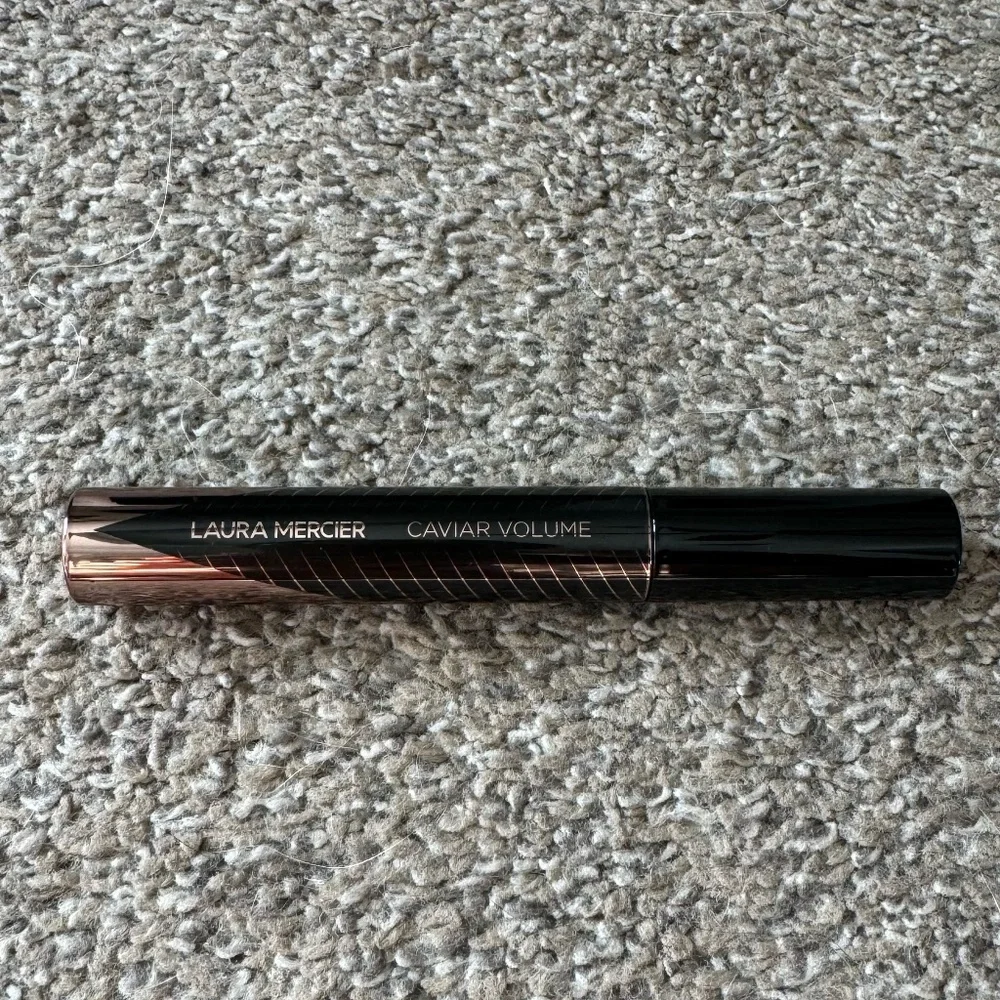 Laura Mercier 